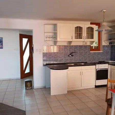 Igazgyongy Apartman Apartment