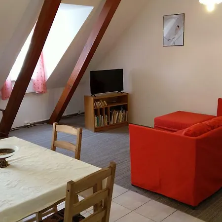 Igazgyongy Apartman *